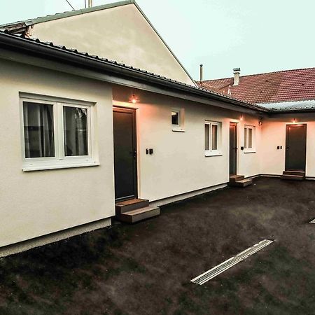 Polar Apartments Banja Luka Lpij Exteriör bild